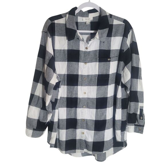 On 34th Flannel Button Up Shirt Women's XL Black White Plaid Fall Autumn Classic - Picture 1 of 8
